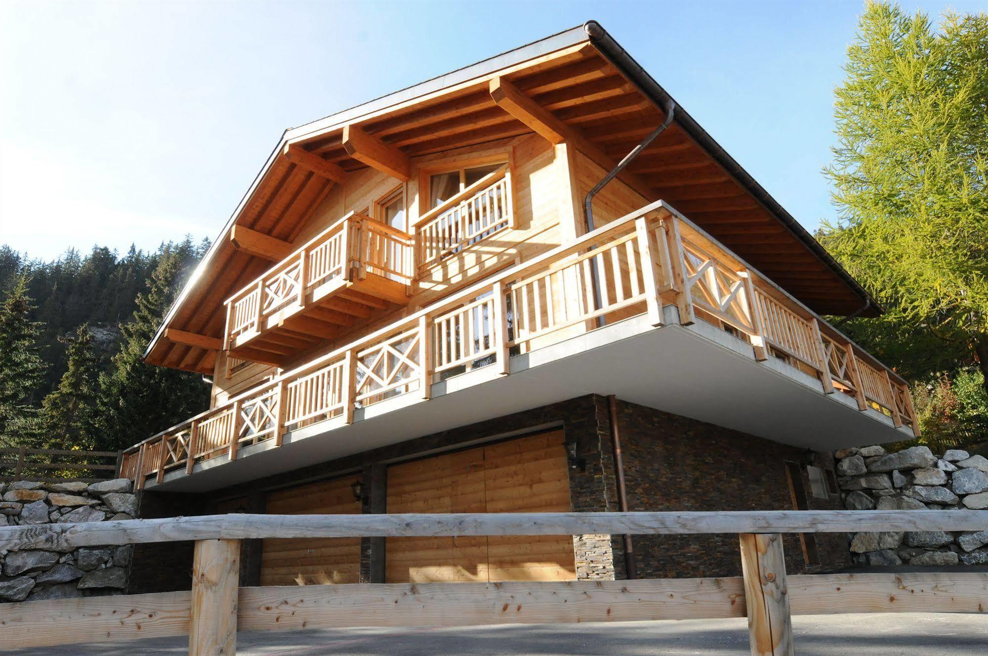 Crans Luxury Lodges Екстериор снимка