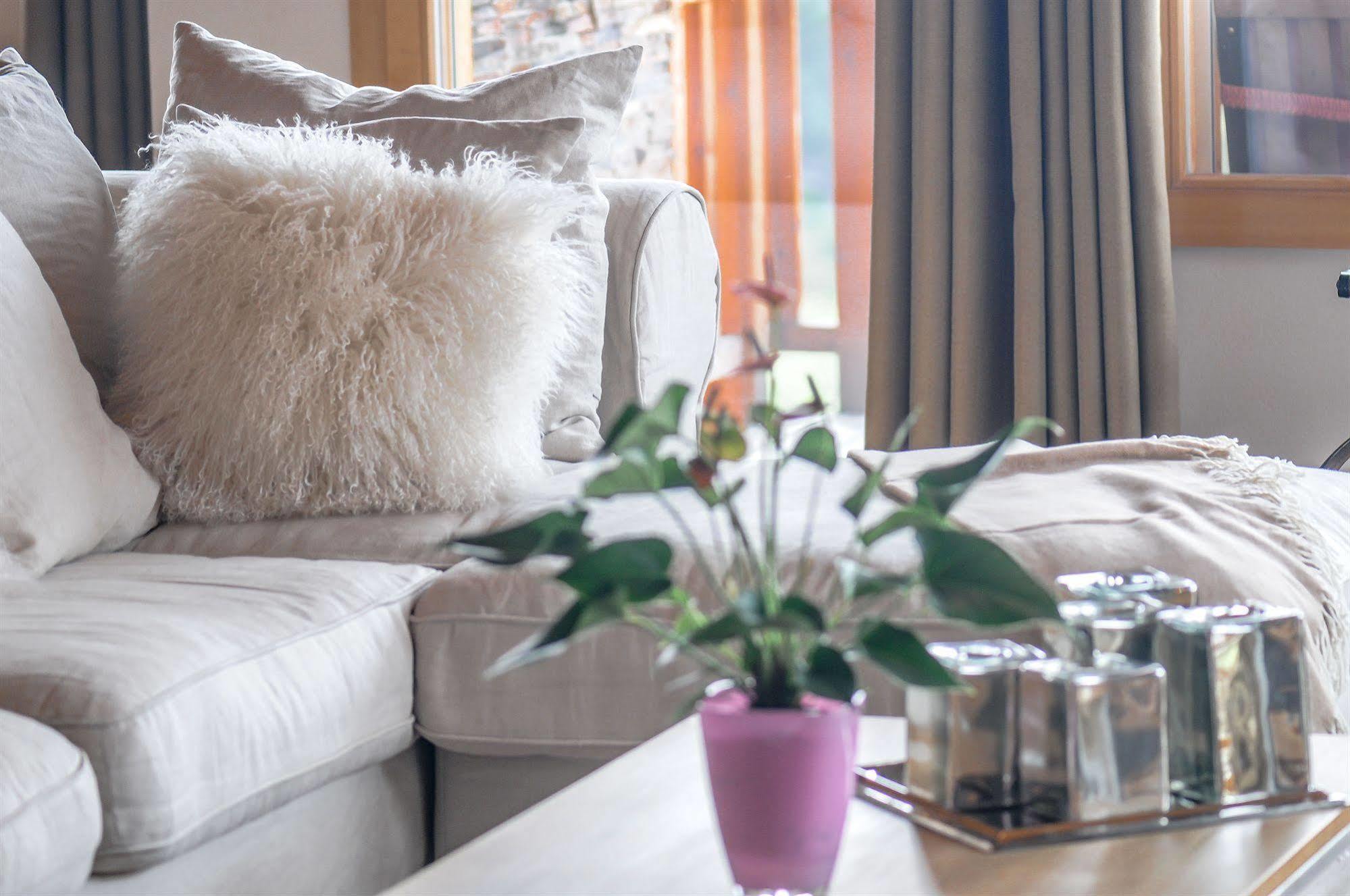 Crans Luxury Lodges Екстериор снимка